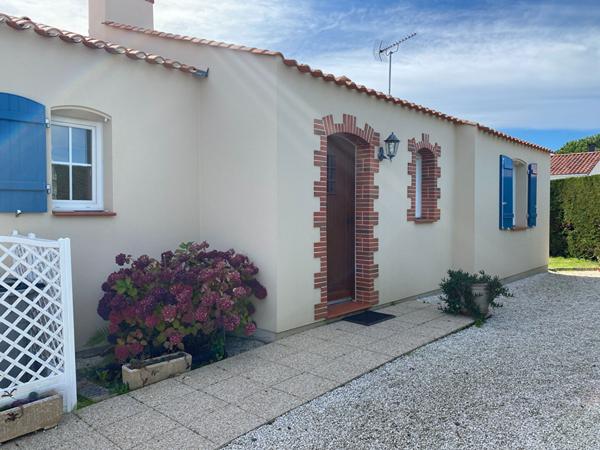 Exclusivité NESTENN : Maison à Saint Hilaire de Riez, Idéale à Quelques Minutes des Commerces, dans un quartier calme !