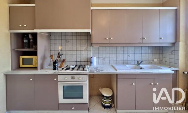 Maison à vendre 5 pièces 106 m² Champs-sur-Yonne