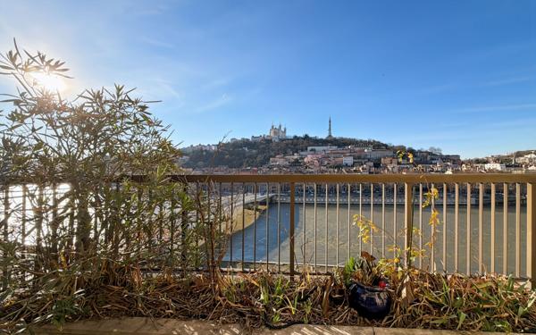 Appartement à vendre    4 pièces • 206,89 m2 Lyon 2