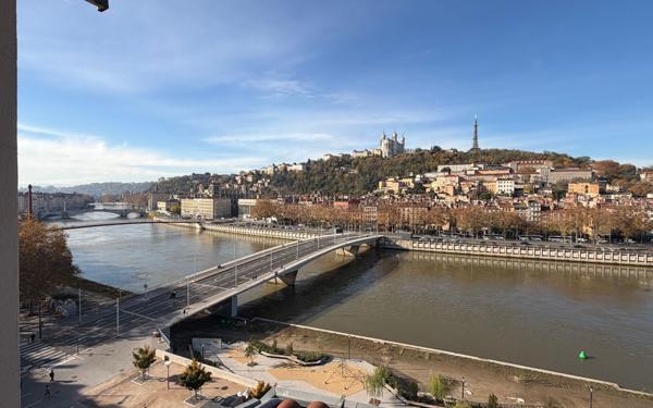 Appartement à vendre    4 pièces • 206,89 m2 Lyon 2