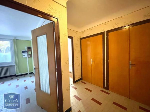 Appartement à louer 1 pièce 37.28m² Unieux (42240)