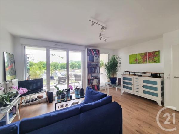 Appartement F2 à vendre  2 pièces - 45 m2 L ISLE ADAM - 95