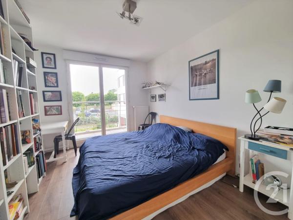 Appartement F2 à vendre  2 pièces - 45 m2 L ISLE ADAM - 95