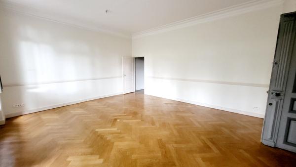 BEL APPARTEMENT EN CENTRE VILLE DE CARCASSONNE