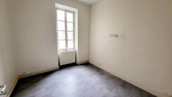 BEL APPARTEMENT EN CENTRE VILLE DE CARCASSONNE