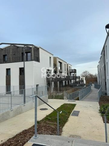 APPARTEMENT À LOUER DE 1 PIÈCE DE 32,00 M²