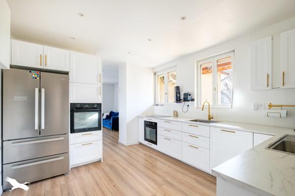 Appartement à vendre 219 000 € Villeurbanne 3 p 71 m² DPE C