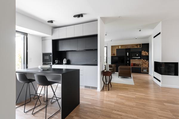 Rennes (35000) Appartement dernier étage d'un immeuble de standing