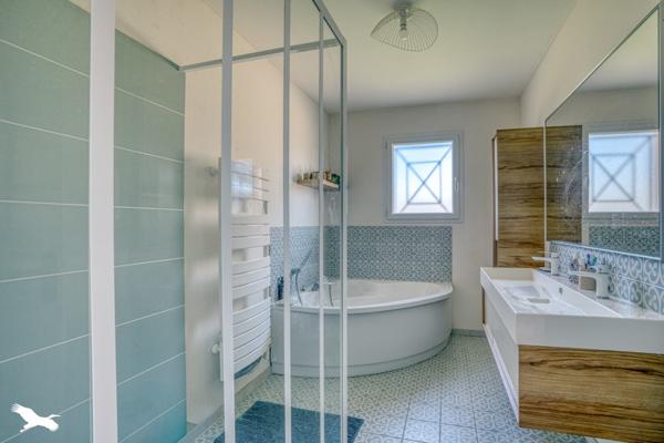 Maison à vendre |                                       La Force |                                        8 pièces  |  202 m²