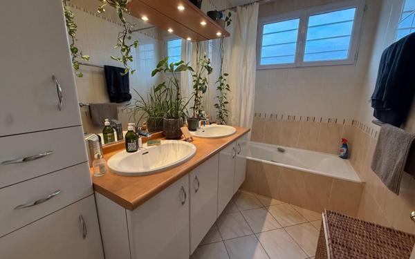 Appartement à vendre    3 pièces •  Drancy