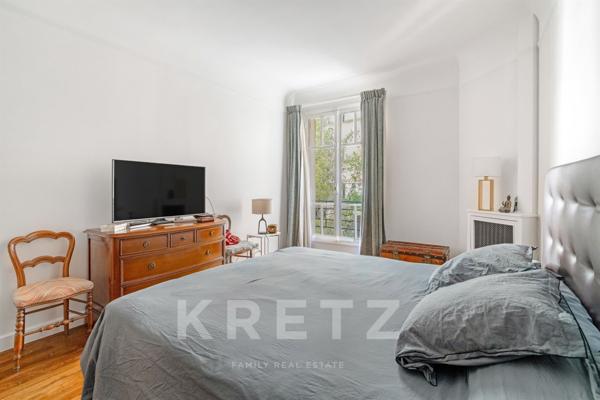 AUTEUIL / EGLISE AUTEUIL - APPARTEMENT 4 PIECES - 2 CHAMBRES - BALCON  - CALME & LUMINEUX - SECTORIS
