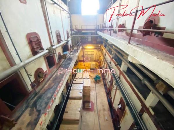 Immeuble à vendre 10 pièces de 1 300 m²