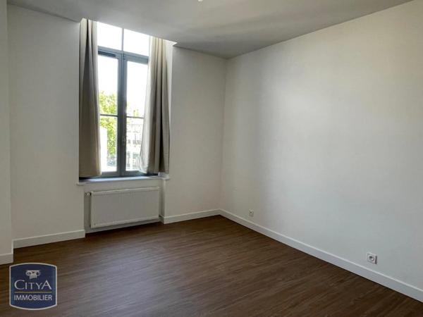 Appartement à louer 4 pièces 115.62m²