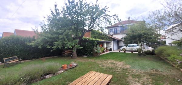 Turckheim (68230) Belle et grande maison rénovée 152 m² sur 772 m² de terrain à Turckheim