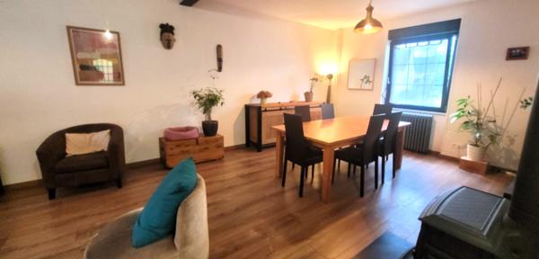 Turckheim (68230) Belle et grande maison rénovée 152 m² sur 772 m² de terrain à Turckheim