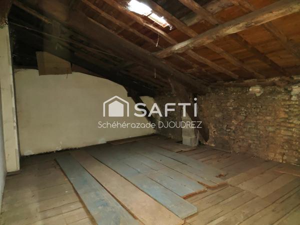 MAISON DE VILLE 107 m² - 3 CHAMBRES - GARAGE ET DEPENDANCES - GRAND GRENIER
