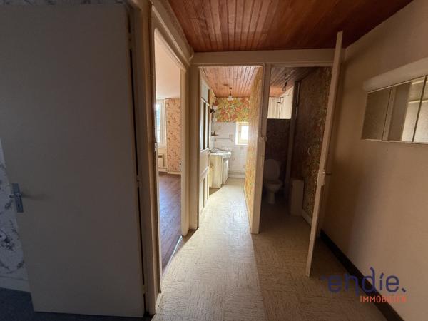 maison 2 chambres avec grange et terrain
