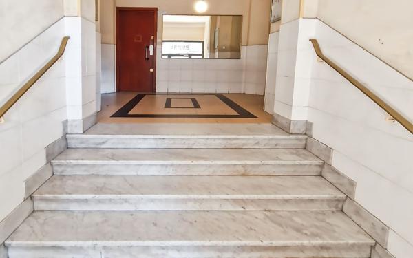 Appartement à vendre    2 pièces • 54,40 m2 Nice