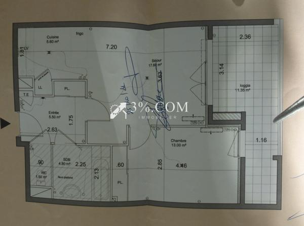 Appartement P2 de 48 m2 avec loggia et garage. Nîmes (30000)