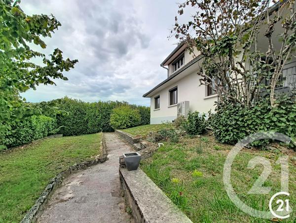 Maison à vendre  6 pièces - 131,64 m 2   VOUJEAUCOURT  - 25