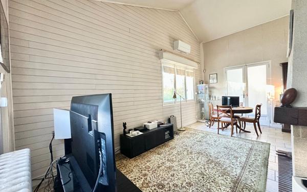 Maison à vendre    2 pièces • 96 m2 Bordeaux