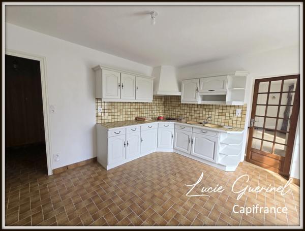 Maison de plain-pied – Fort potentiel – Centre bourg de Rougé (44)