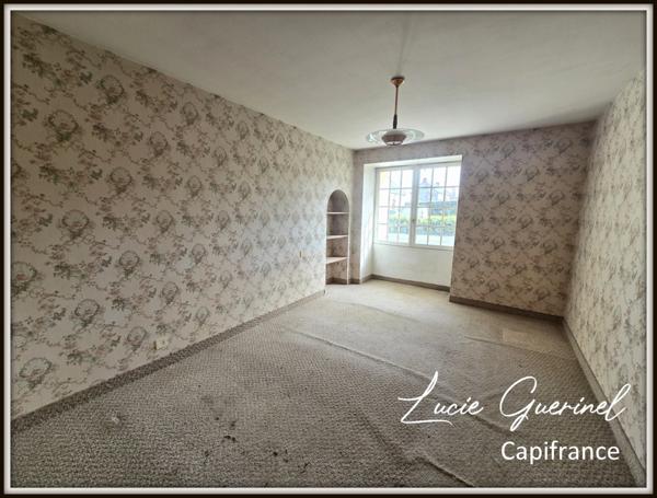 Maison de plain-pied – Fort potentiel – Centre bourg de Rougé (44)