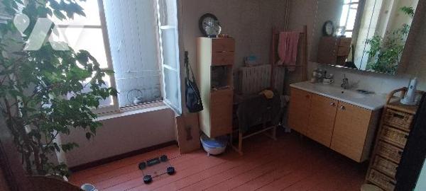 MAISON DE  CARACTERE  14 PIECES HYPER CENTRE