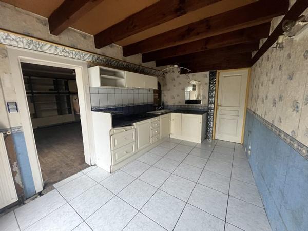 Maison à vendre |                                       Châlus |                                        3 pièces  |  76 m²