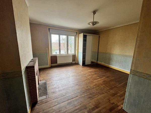 Maison à vendre |                                       Châlus |                                        3 pièces  |  76 m²