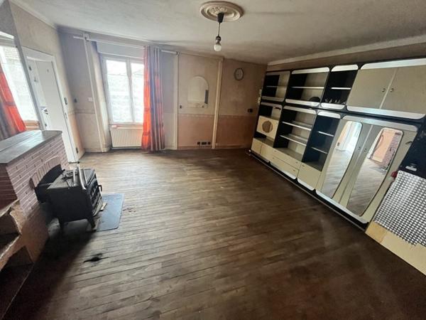 Maison à vendre |                                       Châlus |                                        3 pièces  |  76 m²