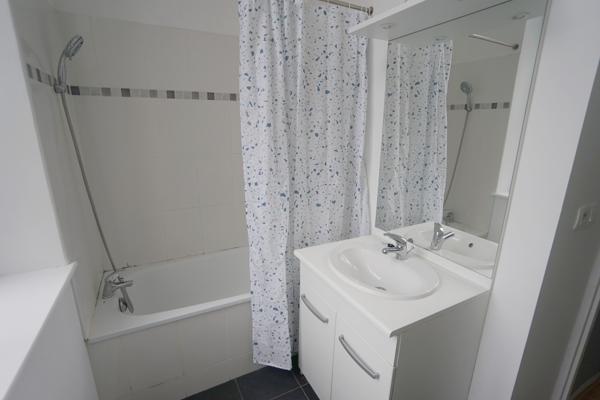 ROUBAIX - APPARTEMENT - T2 RDC