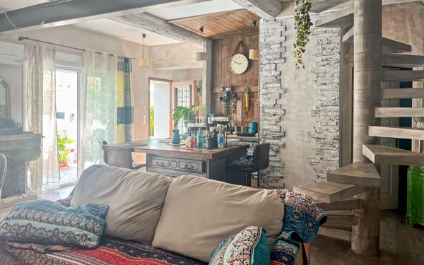 Appartement à vendre    6 pièces • 169 m2 Marseillan