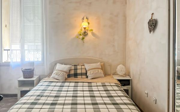 Appartement à vendre    6 pièces • 169 m2 Marseillan