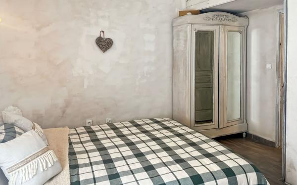 Appartement à vendre    6 pièces • 169 m2 Marseillan