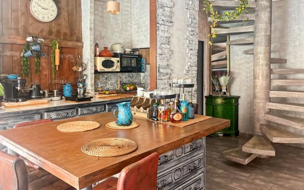 Appartement à vendre    6 pièces • 169 m2 Marseillan