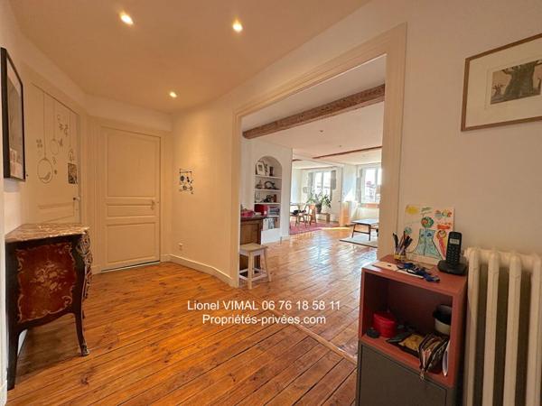 Appartement 4 pièces  ( 3 ch ) 130 m2