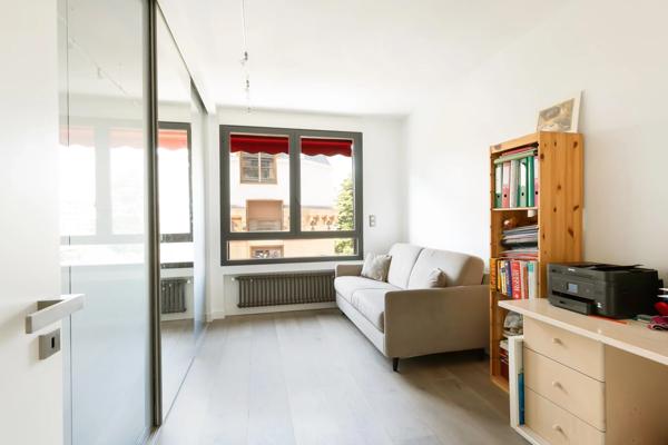 Appartement Paris 16e - PLACE VICTOR HUGO