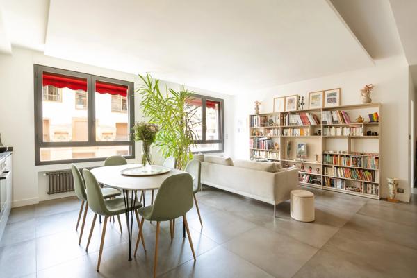 Appartement Paris 16e - PLACE VICTOR HUGO