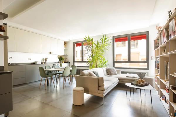 Appartement Paris 16e - PLACE VICTOR HUGO