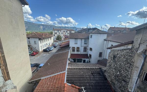 Appartement à louer    2 pièces • 40 m2 Saint-Marcellin