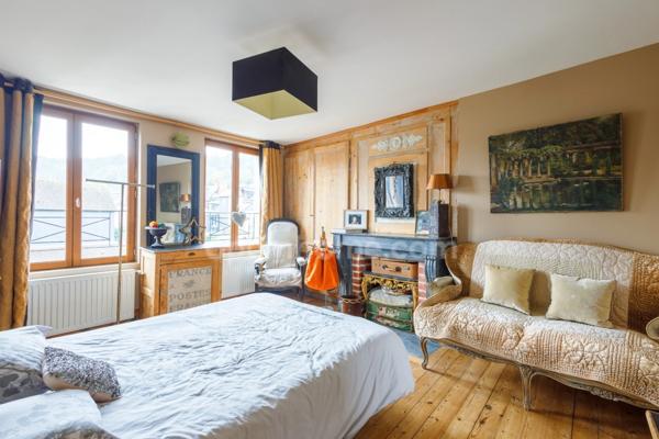 Honfleur hyper centre - Maison de caractère - 199 m2 - 6 chambres - 2 terrasses - Cave - Grenier