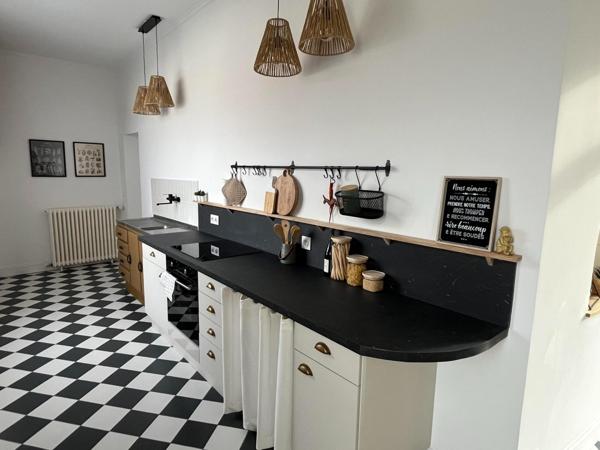 Maison de caractère entièrement rénovée – Cachet & prestations de qualité