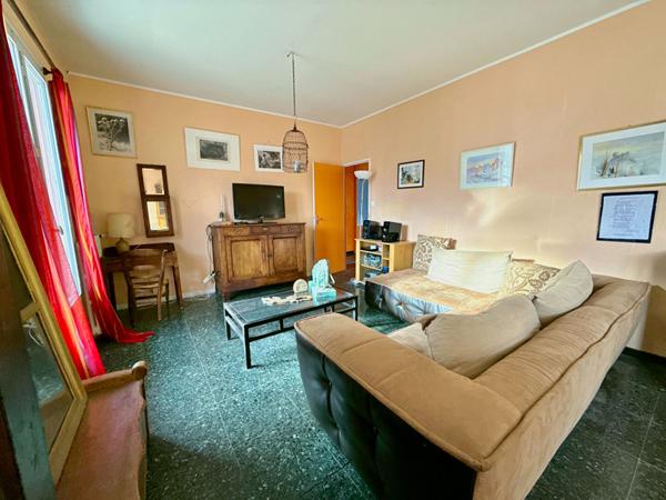 A VENDRE : APPARTEMENT T4 AVEC GARAGE PROCHE CENTRE-VILLE ET GARE