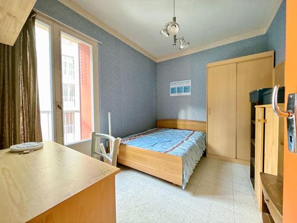 A VENDRE : APPARTEMENT T4 AVEC GARAGE PROCHE CENTRE-VILLE ET GARE