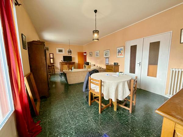 A VENDRE : APPARTEMENT T4 AVEC GARAGE PROCHE CENTRE-VILLE ET GARE