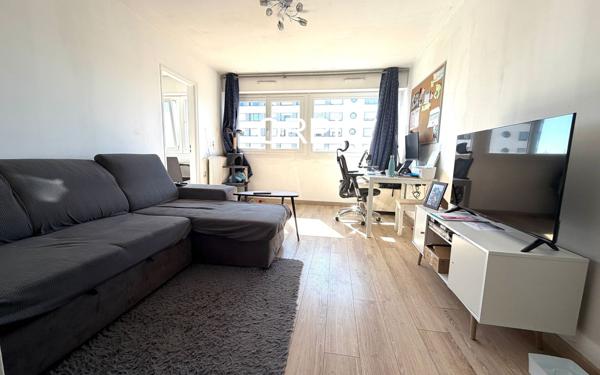 Appartement à vendre    2 pièces • 41,60 m2 Vitry-sur-Seine