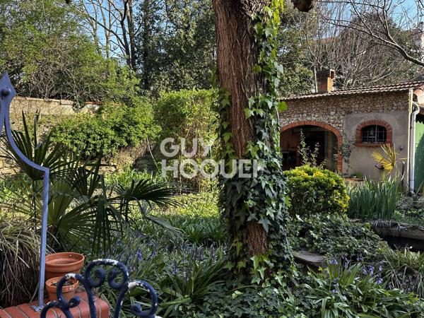 MAISON À VENDRE DE 7 PIÈCES DE 215,07 M²