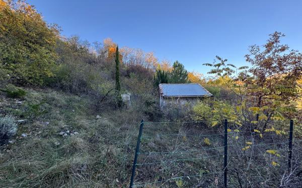 Terrain à vendre    Lettret