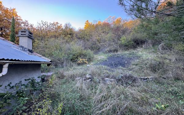 Terrain à vendre    Lettret